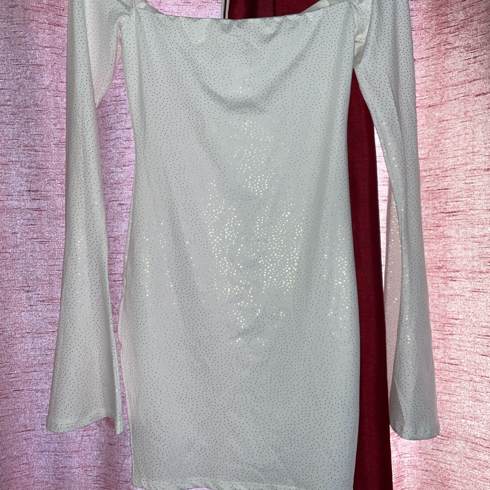 White with gold flecks long sleeve party/formal dress.